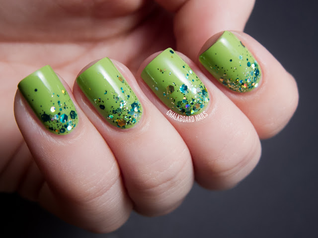 Chalkboard Nails: Glitter gradient with CrowsToes Frog's Breath