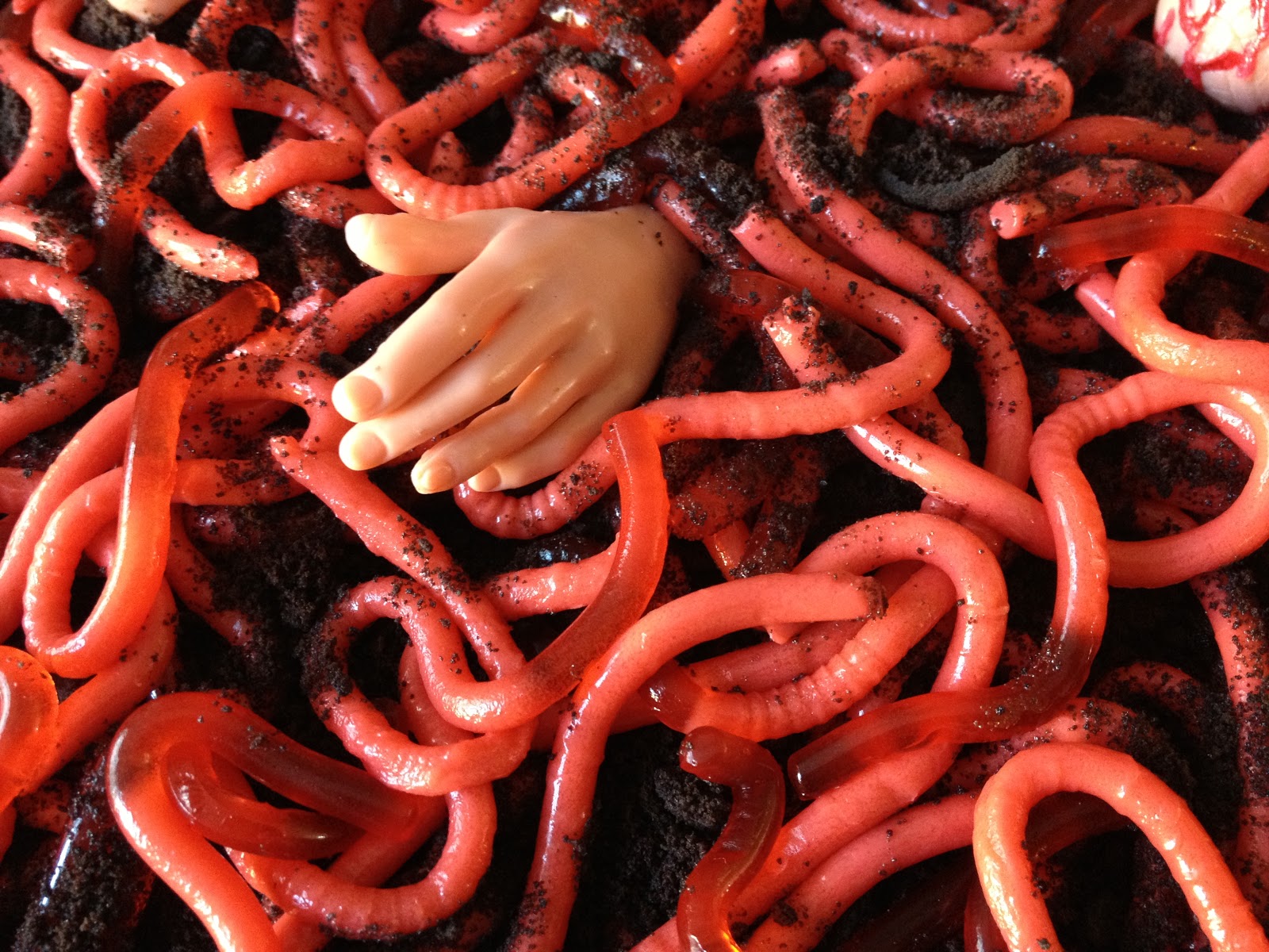 .. Sweet make me Smile .. Jello Worms for Halloween