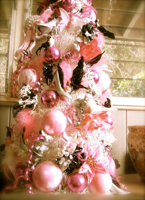 Veronika's Kandy Koated Dreams: I'm Dreaming of a PINK Christmas...