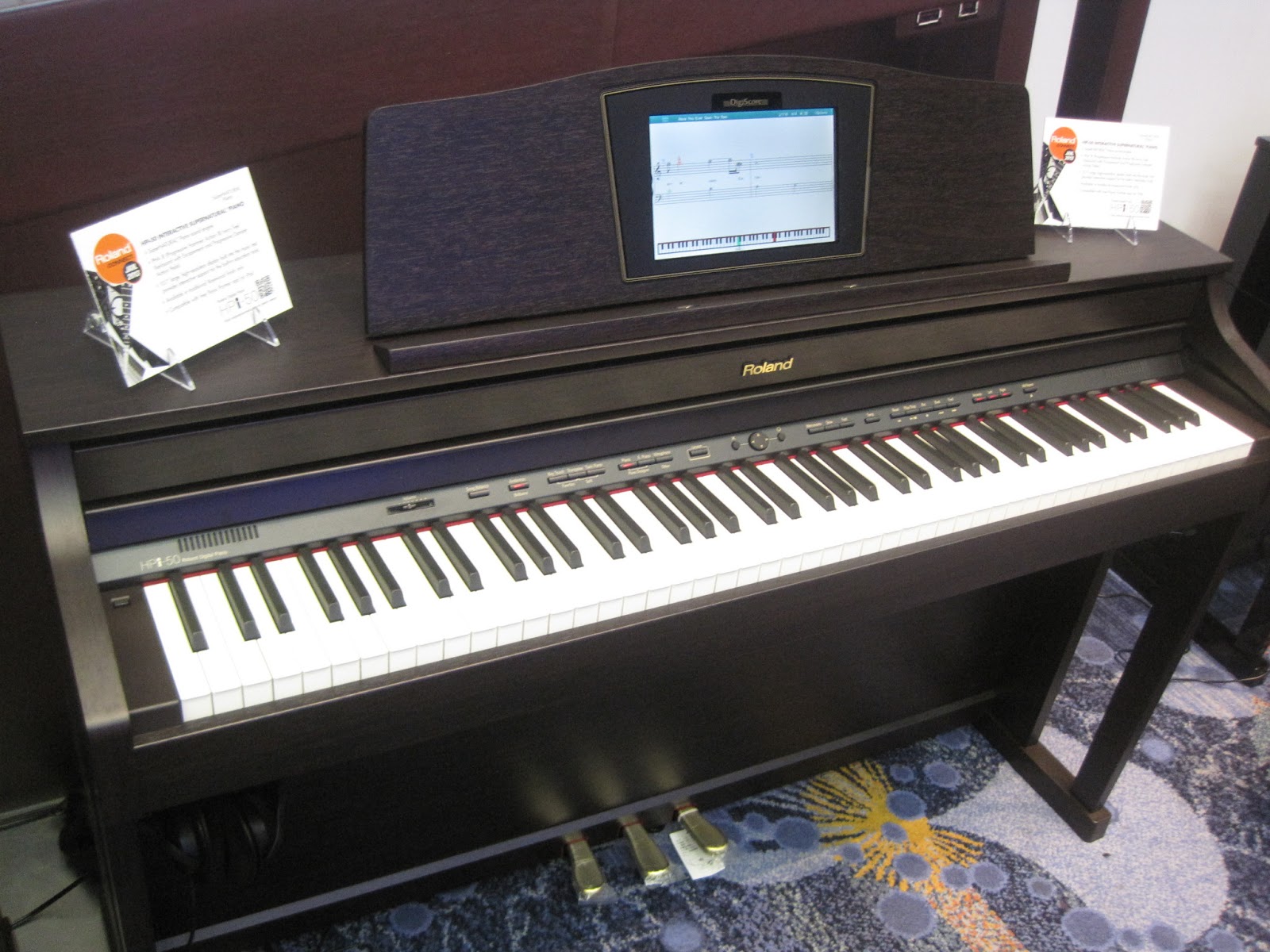 REVIEW - Roland HPi50e Digital Piano - Recommended
