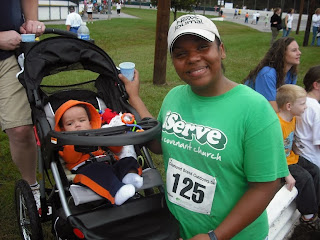 baby and runner on race day