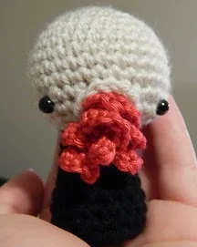 http://yarnplanet.tumblr.com/post/48582310827/super-simple-ood-pattern-this-little-guy-may