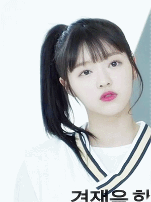 연기하는 유아.gif | 인스티즈