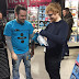Ed Sheeran compra o próprio álbum em loja britânica 