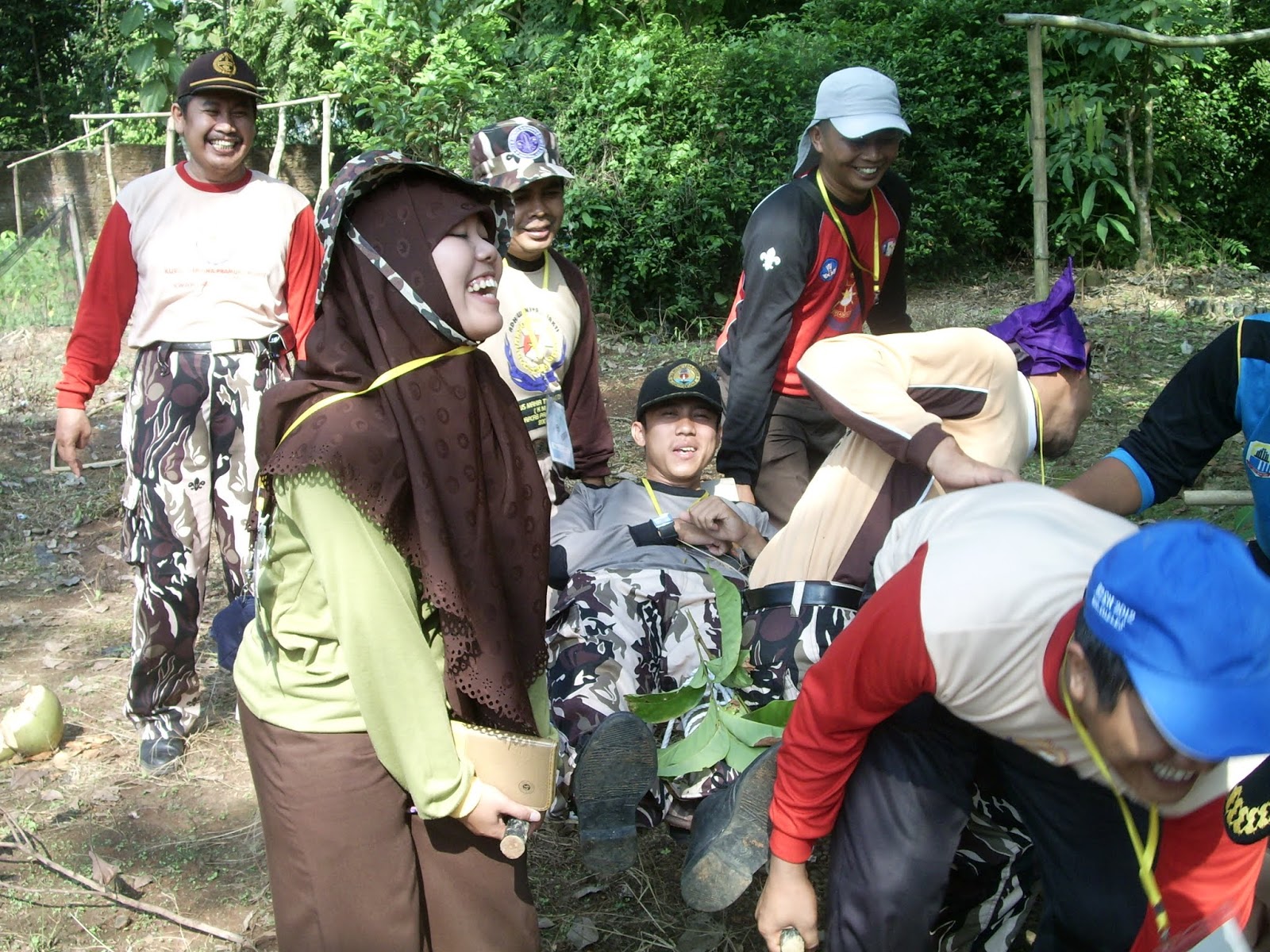 Kirimkan Ini lewat Email BlogThis! Berbagi ke Twitter