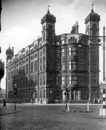 Sailors Home, Canning Place