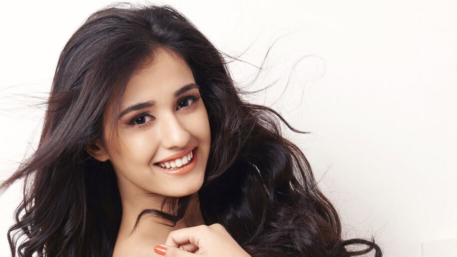 Disha Patani, Beautiful, Smile, Indian, 4K, #4.2524