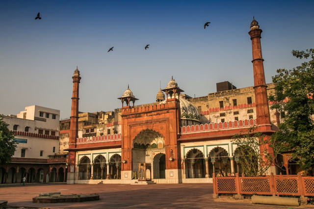 Fathepuri Mosque in Old Delhi Fathepuri mosque, Chandni Chowk, old Delhi, masjid