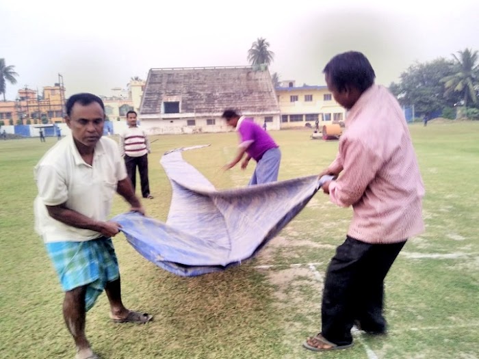 সিএবি আন্ত:জেলা ক্রিকেট - মাঠ নিয়ে ভাবাচ্ছে কর্মকর্তাদের  