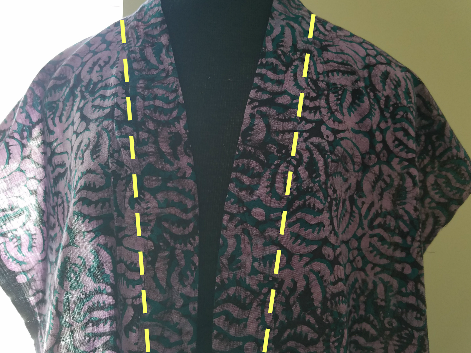 attach neckband on diy kimono
