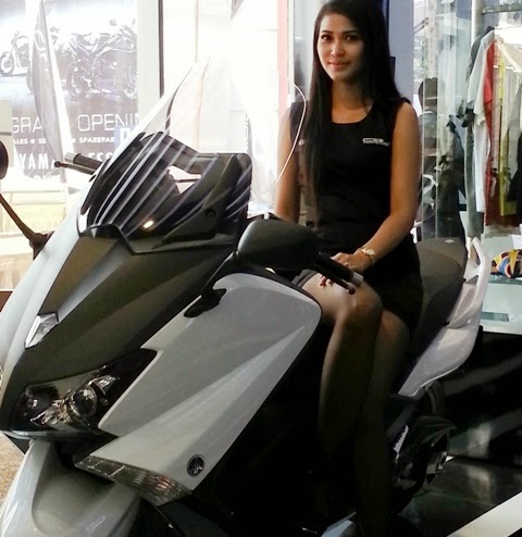 Wow..T-Max, Matic Moge Yamaha Laris Manis di Bali
