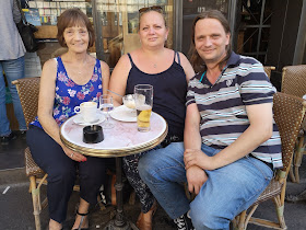 Family at Paris cafe
