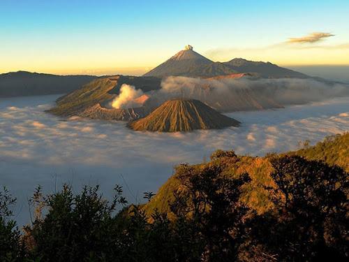 Menikmati Pesona Keindahan Alam Gunung Bromo di Jawa Timur