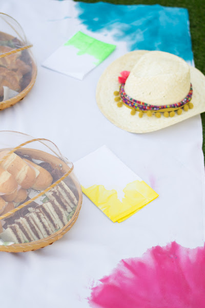 Mantel y servilletas Tie-Dye diy