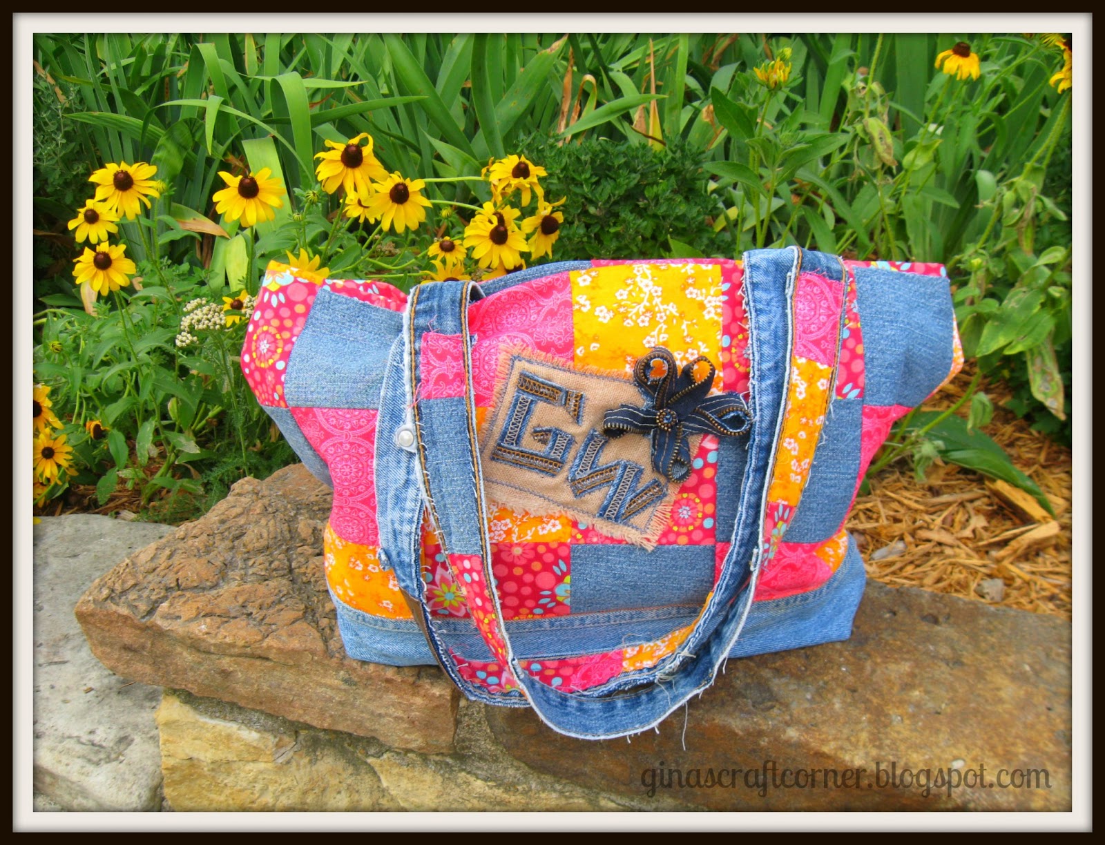 Gina's Craft Corner: My 'Casual Friday' Bag: A Blue Jean Upcycle