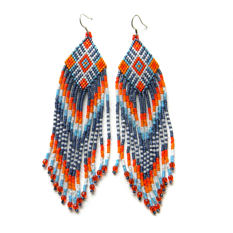 Яркие серьги из бисера в этническом стиле Colorful beaded earrings - ethnic style beadwork jewelry