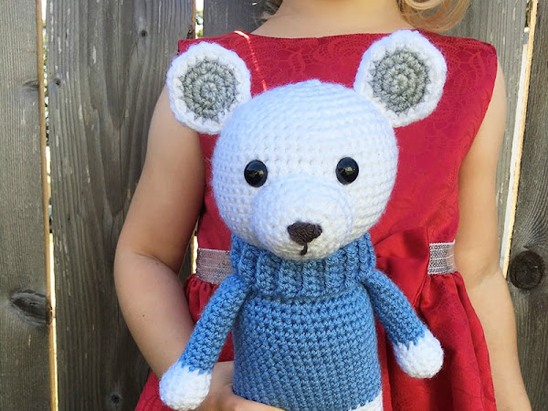 Amigurumi Polar Bear - A Free Crochet Pattern