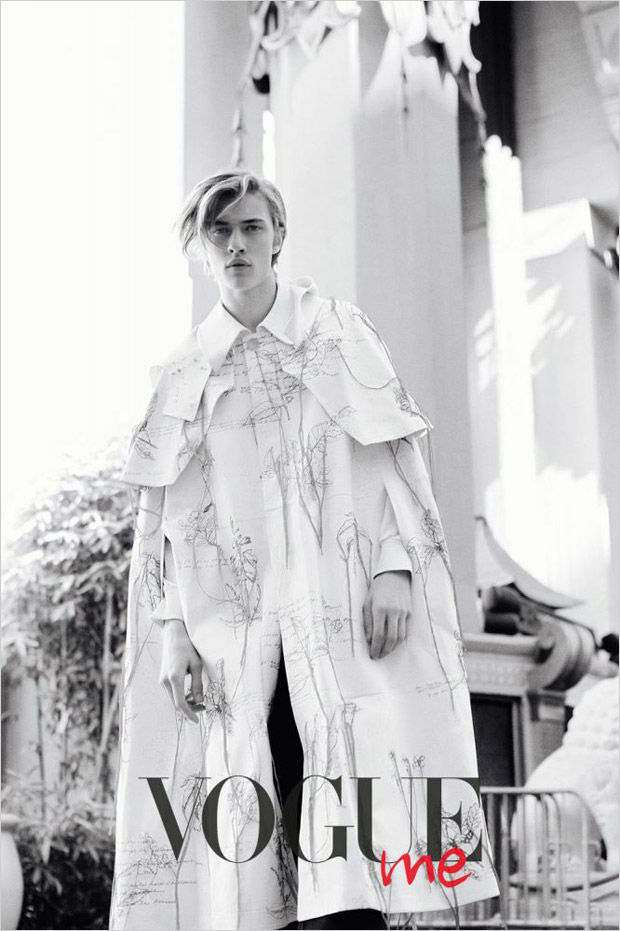 Lucky Blue Smith Stars in the Cover Story of Vogue Me Taiwan | It's Not ...
