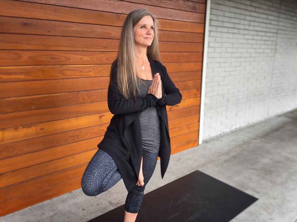 lululemon resolution wrap