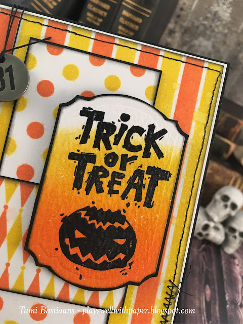 Plays Well With Paper: Trick or Treat - Give me Candy Corn!