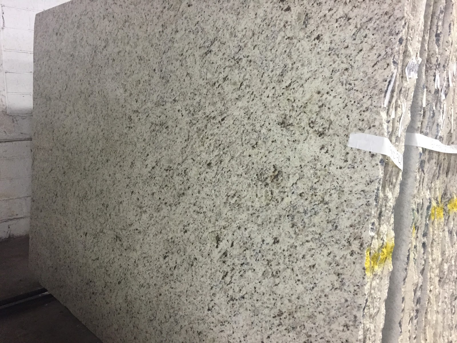 Giallo Ornamental in White