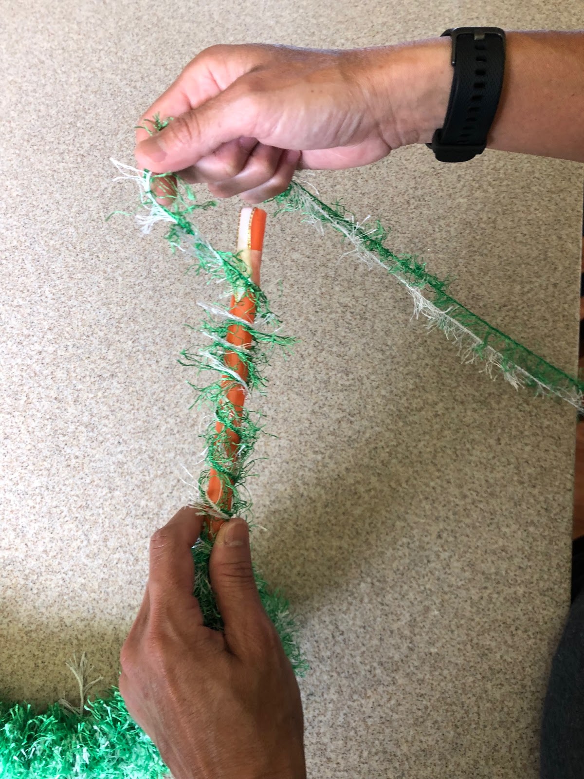 Hawaii Mom Blog Eyelash Yarn Lei