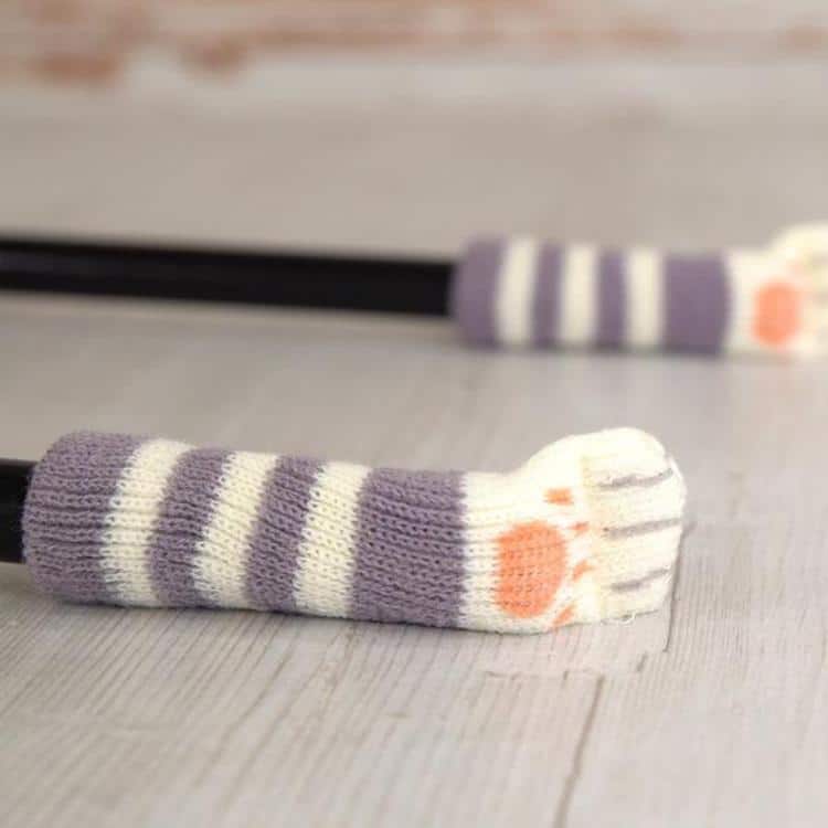 Cute Cat Paw Chair Socks Designed To Protect The Floor