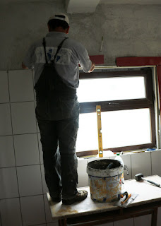 Bekir putting the detail around the windows Bekir putting the detail around the windows