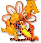 Abecedario de Winnie the Pooh Jugando con Tiger.