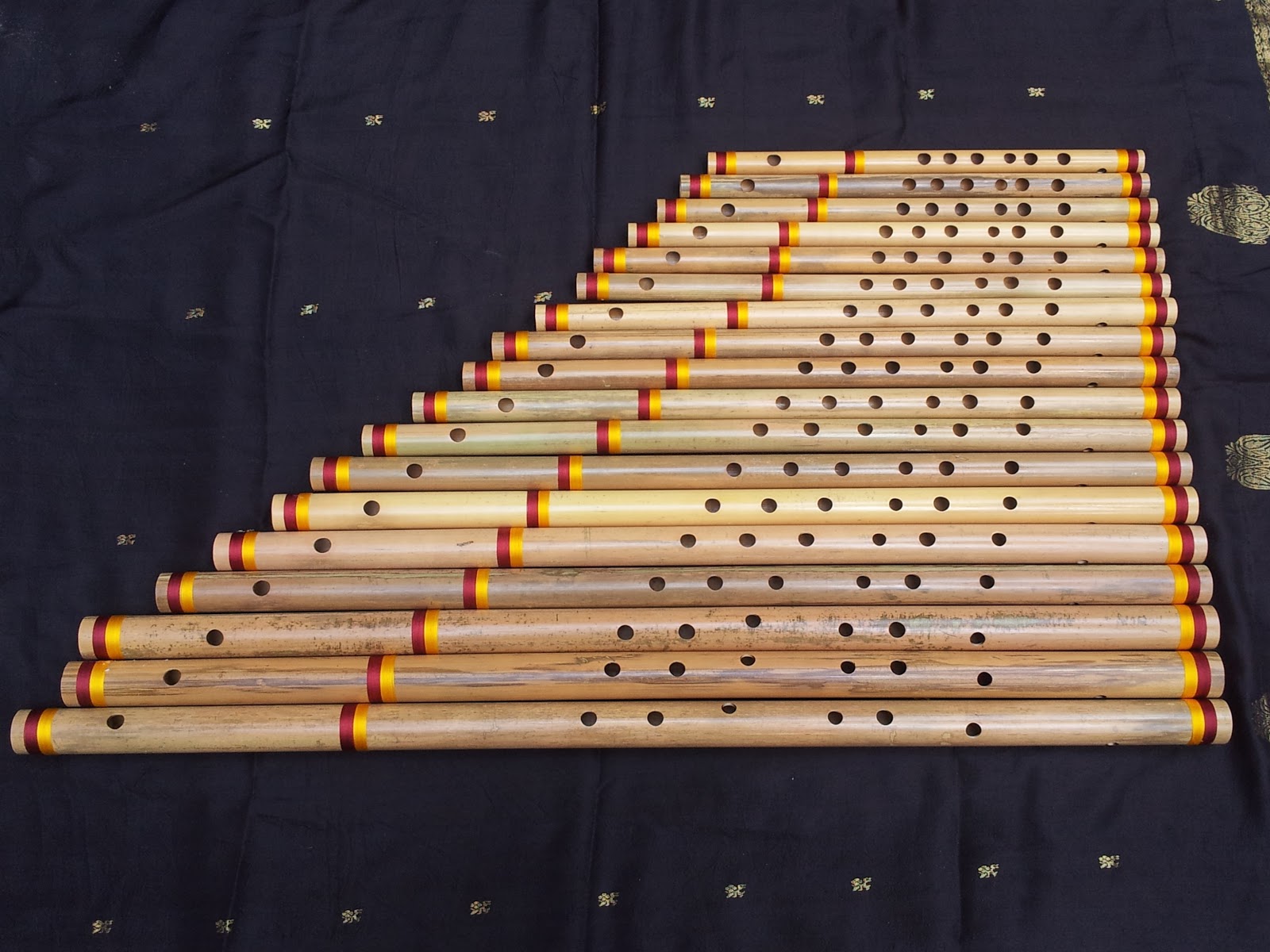 Principiantes y profesionales músicos bambú flauta Bansuri D # Tono viento Musical instrumento 41 CM 