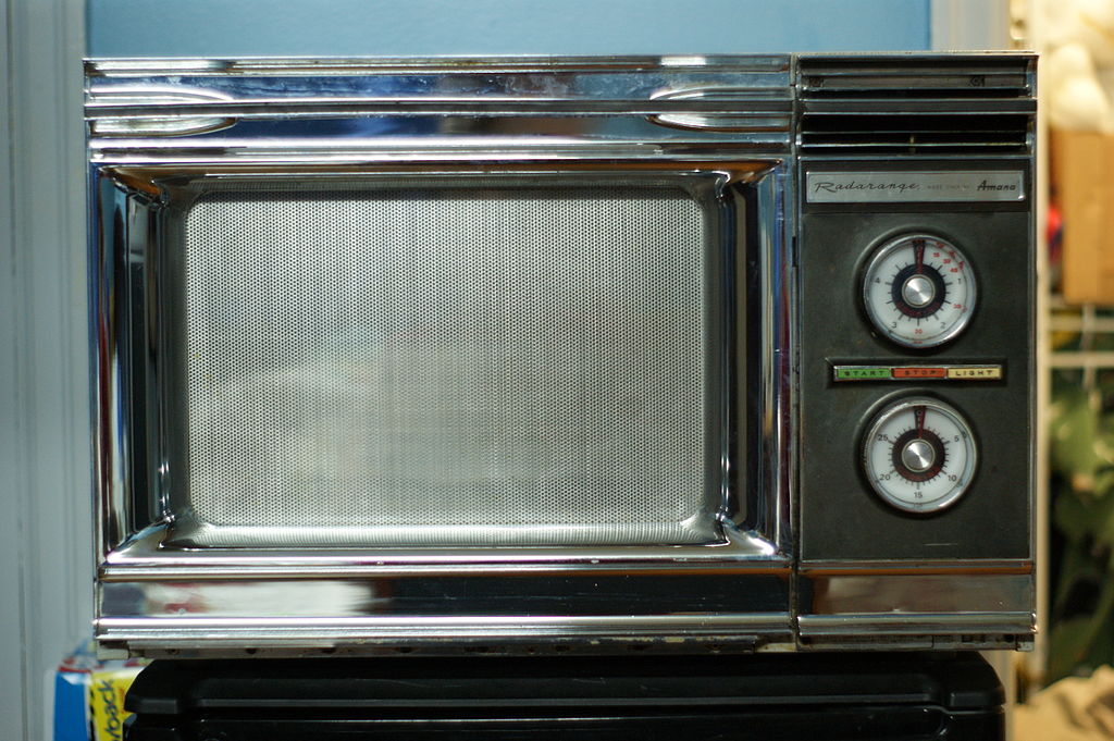 Encyclopedia of Trivia Microwave oven