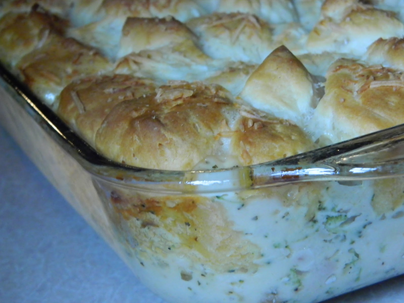 Chicken Alfredo Biscuit Casserole