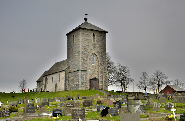 Haugesund, Karmoy - Kościół Św. Olafa (Olavskirken). Atrakcje Norwegii