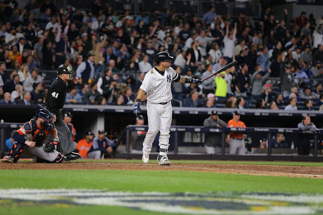 Con HR de Gary Sánchez, Yankees se acercan a la Serie Mundial