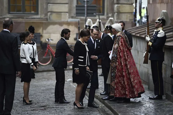 Crown Princess Victoria, Prince Daniel, Prince Carl Philip, Princess Sofia and Princess Madeleine 