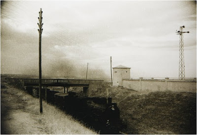 Abuelohara Leganes tren junto puente de Malpartida