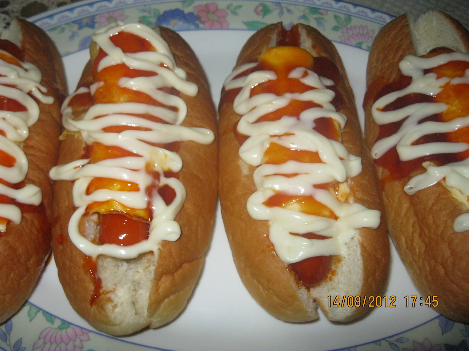 RESEPI CIKGU ANI HOT DOG SPECIAL