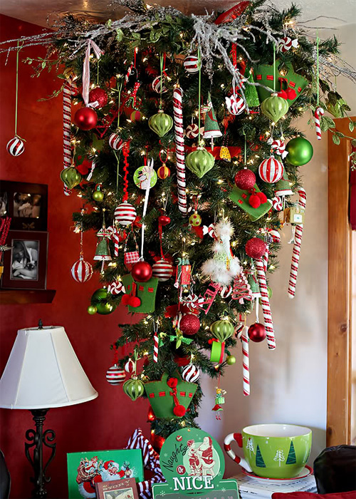 How To Recycle Cool Upside Down Christmas Trees Don T Need A Fancy Tree Topper And Are Very Hard To Tip Over Does It Make Sense Hope You Turn Things Upside Down This Holiday Season Literally