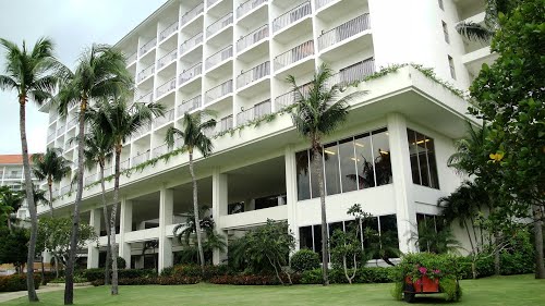 The Holiday And Travel Magazine Starwood Hotels Resorts Starwood Hotels Resorts Accelerates Growth In The Philippines With Signing Of Sheraton Mactan Resort
