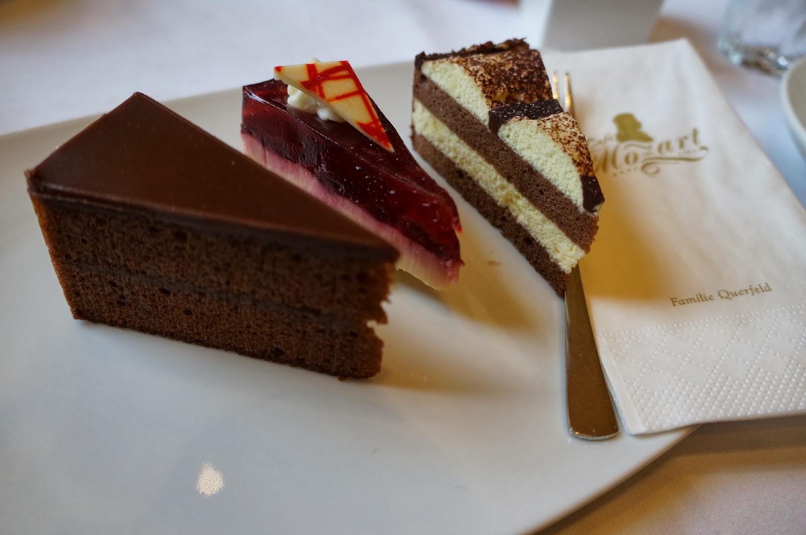 Calli's Crossing Viennese Coffee and Pastries