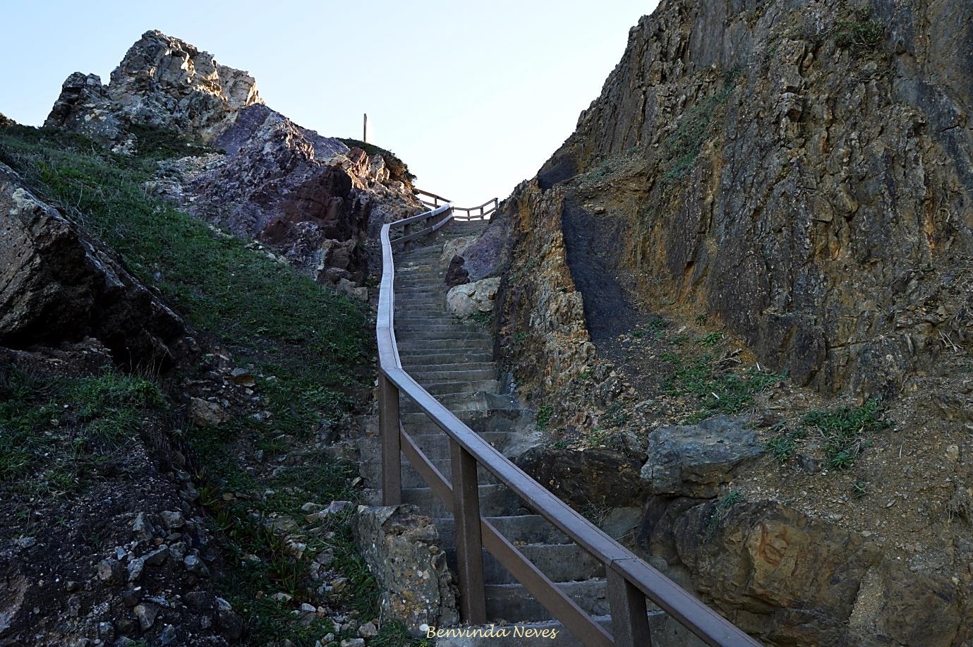 "Sua Maldade"...: Pegadas de Dinossauro - Praia Grande...