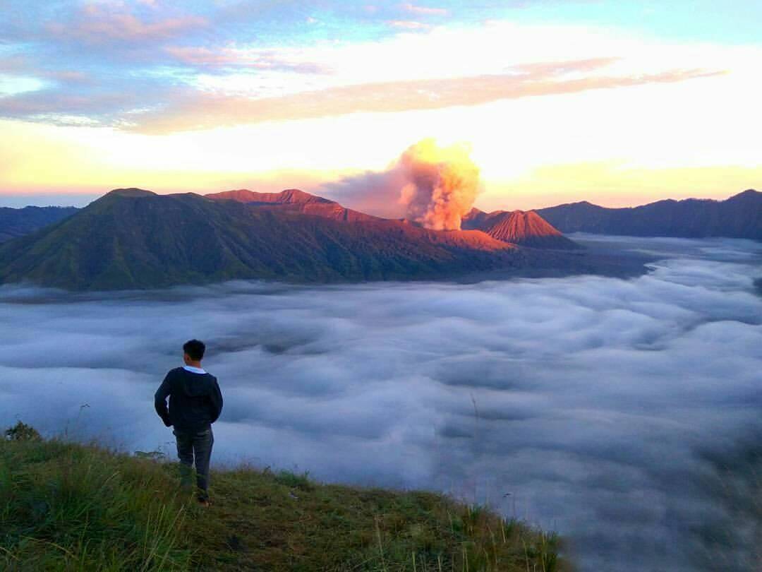 Paket Hemat Wisata Bromo Malang AKCAYA TOUR & TRAVEL NO