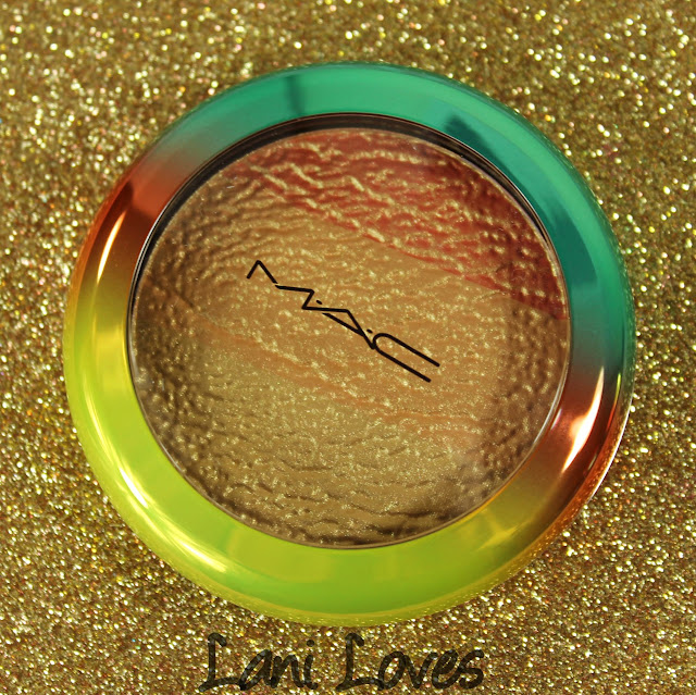 MAC Monday: Wash & Dry - Freshen Up Highlight Powder Swatches & Review