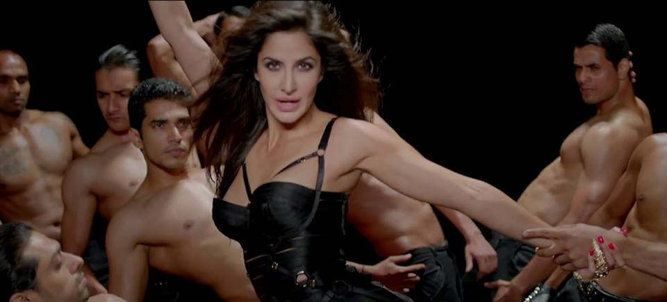Katrina Kaif hot in black dress in dhoom 3 movie