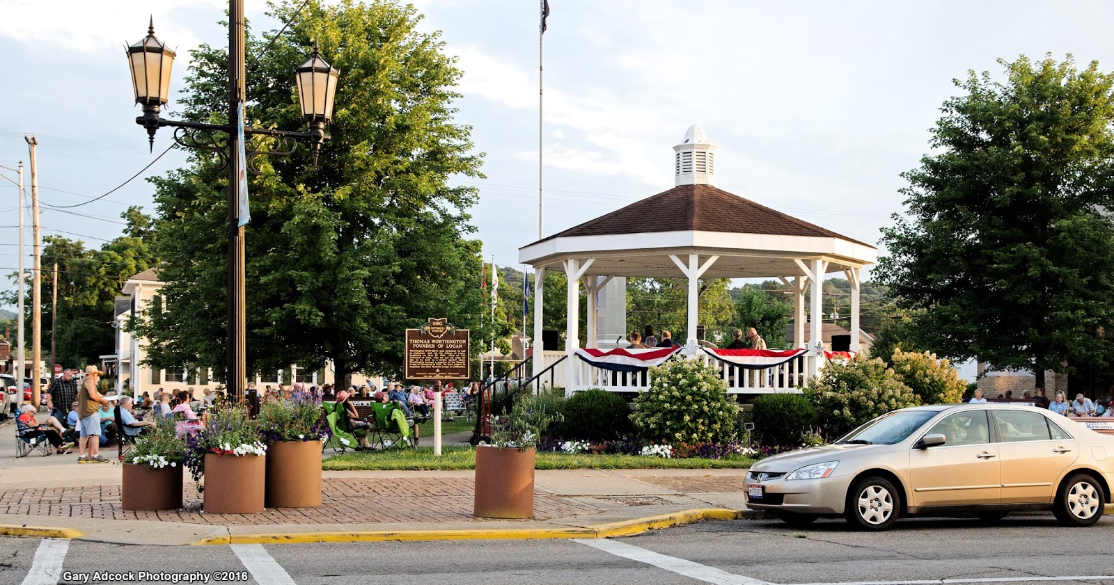 Planting Pride with America in Bloom Logan, Ohio A Town of
