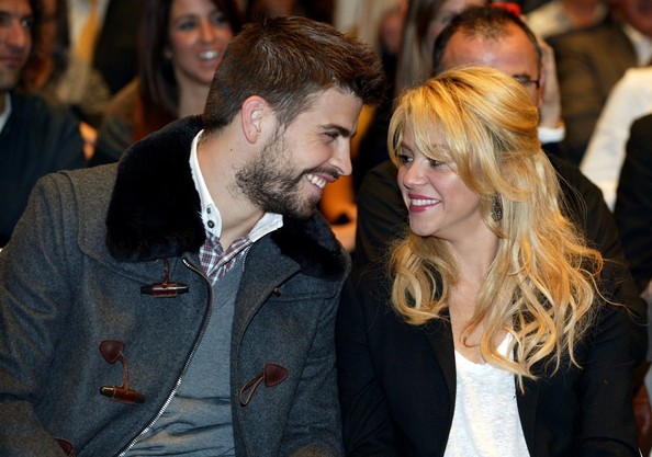 Is shakira still dating gerard pique