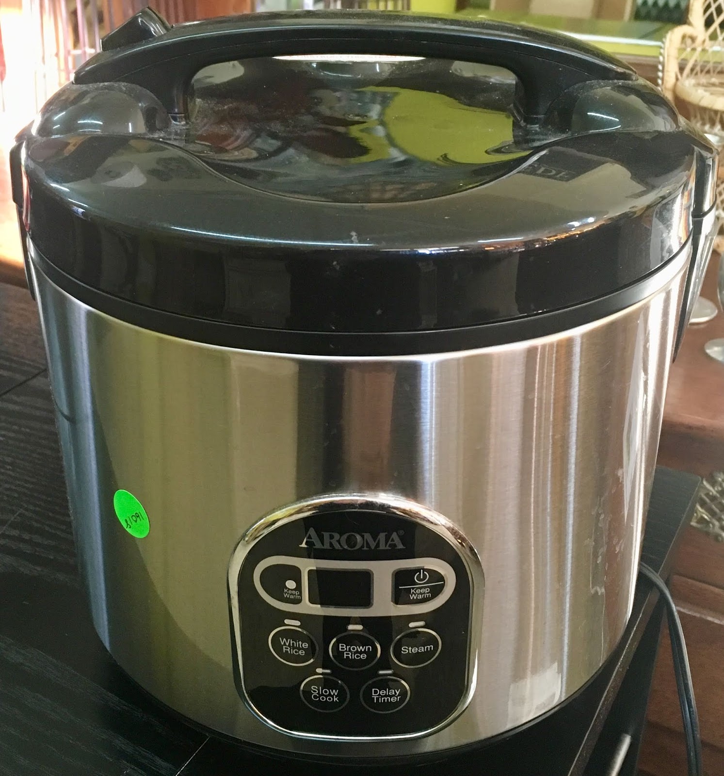 Uhuru Furniture & Collectibles Aroma Rice Cooker/Food Steamer 25 SOLD