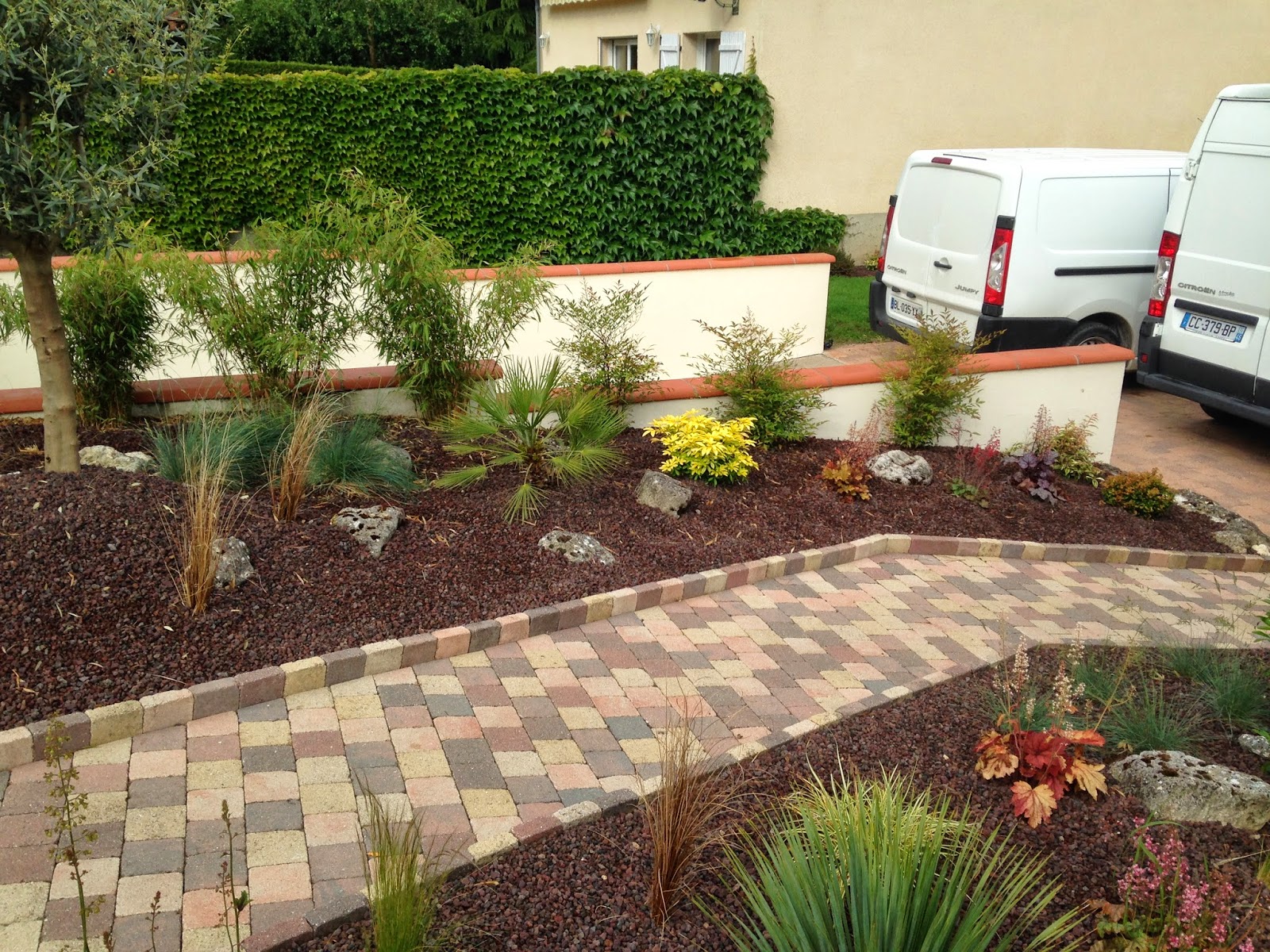 GD Paysage Création d'un massif paysagé en décoration d