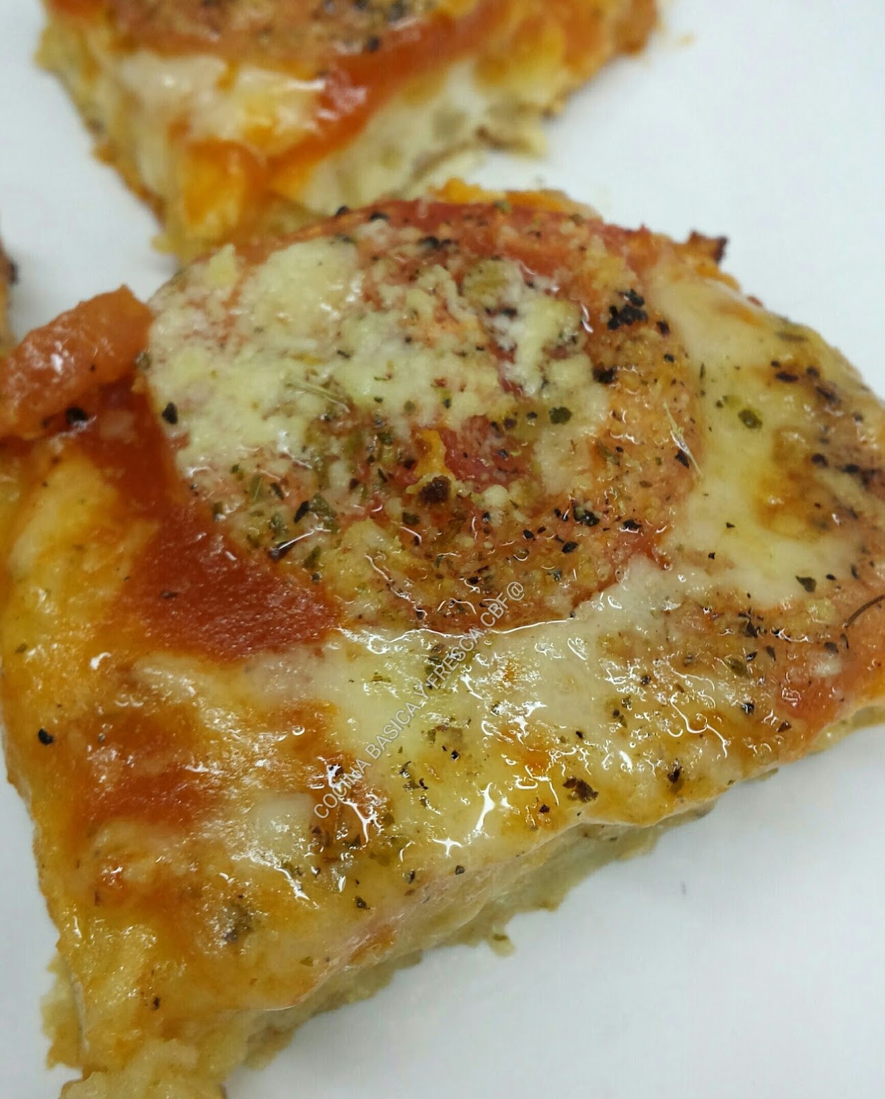 Cocina Basica y Fresca TAPAS DE TORTILLA CON TOMATE Y QUESO CBF