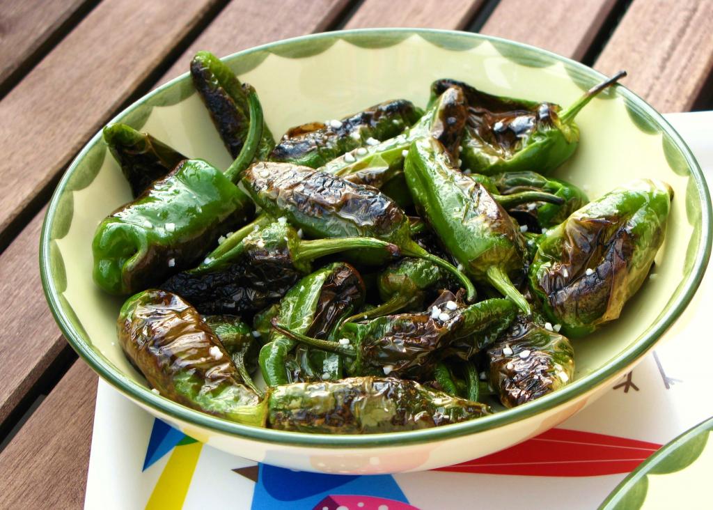 Gourmandises végétariennes Pimientos de Padrón